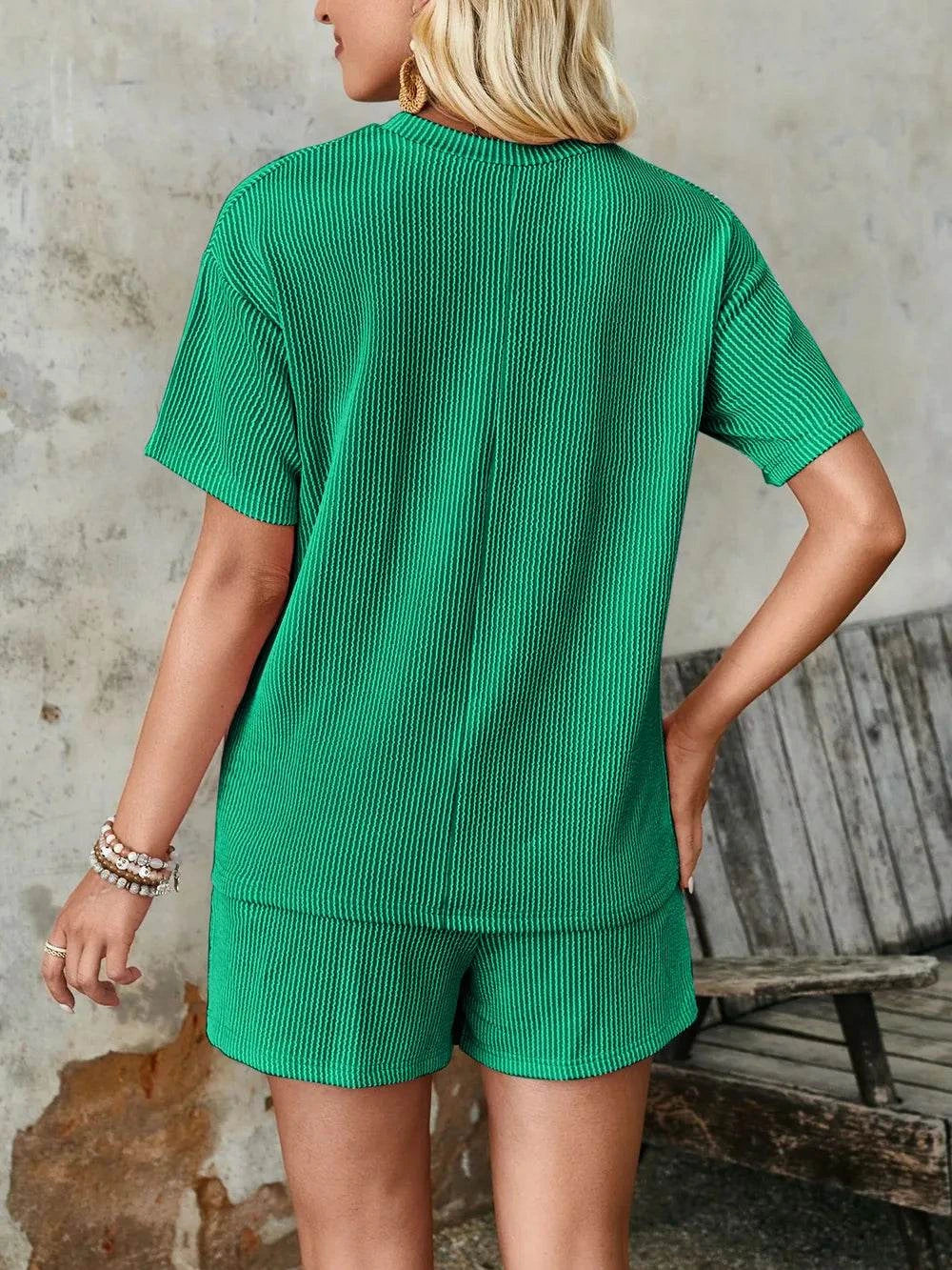 Lovelet Textured Round Neck