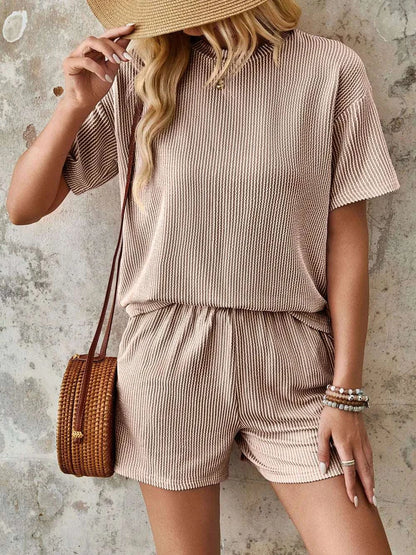 Lovelet Textured Round Neck